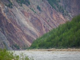 Река Индигирка. Через Ущелье Восторга и Восхищения! Маршрут: п. Усть-Нера - с. Хонуу