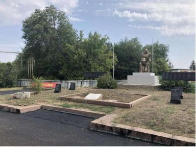 Место захоронения 72-х красноармейцев-курсантов военных школ города Самары, расстрелянных белобандитами 20 марта 1921 г.