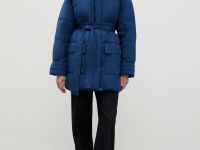 Куртка с капюшоном и поясом