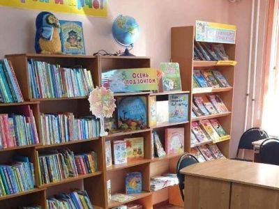 Детская библиотека пгт Шахтерска