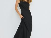 Платье из сатина, Черный