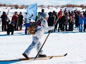 Звезды Олимпийских игр пробежали лыжный марафон с якутянами