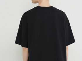 Базовая футболка оверсайз, Черный