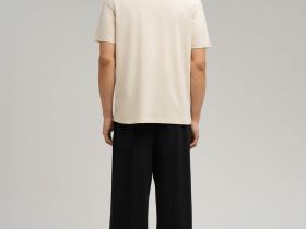 Футболка свободного кроя из джерси