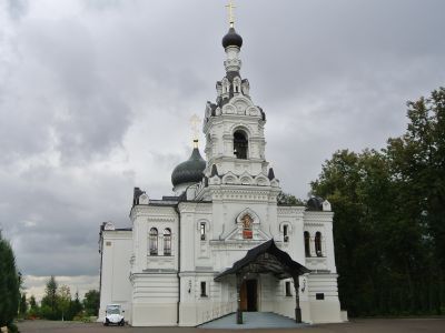 Храм Успения Пресвятой Богородицы в усадьбе Троице-Лыково, 1850-е гг., 1900-е гг., архитектор С.Ф.Кулагин