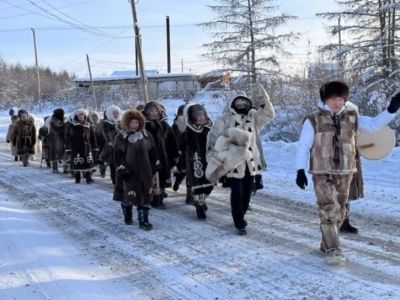 Фотофакт. В Оленьке провели шествие в честь Дня народного мастера в Якутии