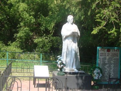 Братская могила советских воинов, погибших в 1943 г.