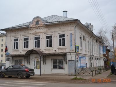 Дом Самойловых, в котором была организована и в 1932 - 1939 гг. работала артель "Северная чернь"