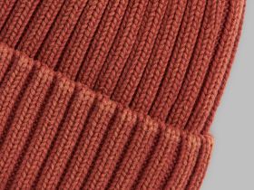 Шапка из хлопка