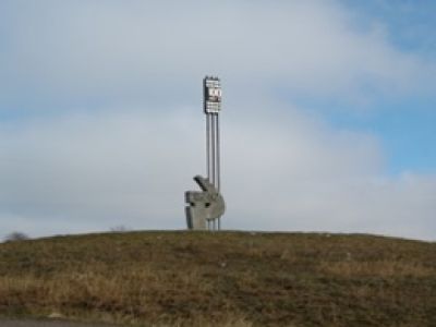 Памятник в честь 100-летия со дня основания села