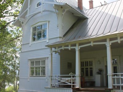 Дача «Чайка», принадлежавшая народному художнику СССР В.К. Бялыницкому-Бируля