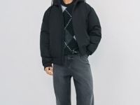 Утеплённая куртка с капюшоном, Черный