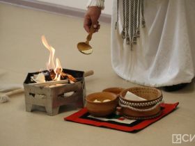 В Якутском онкодиспансере открылась выставка картин якутян, поборовших рак