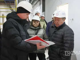 Дмитрий Садовников провел выездной осмотр социальных объектов Якутска