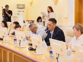 В Якутске наградили победителей конкурса «Белый мир Арктики через призму детской книги»