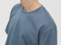 Базовая футболка из хлопка прямого силуэта