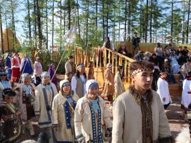 Коренные малочисленные народы открыли свое тюсюлгэ на Ысыахе Олонхо