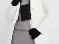 Пуховое пальто женское с капюшоном