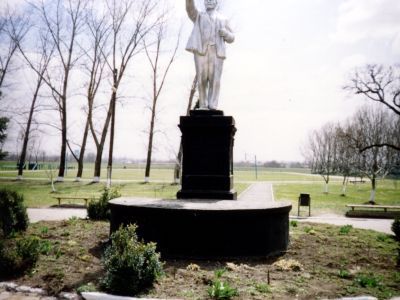 Памятник В.И. Ленину