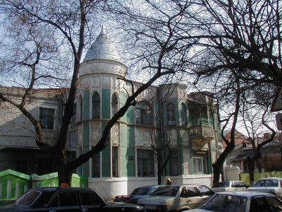 Дом нотариуса Е.Е. Никифораки. Здесь работал писатель Д.А. Фурманов