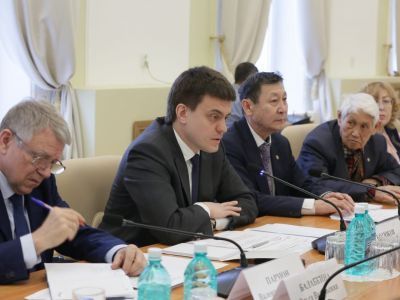 Уникальная наука Якутии. В столице республики работает министр Михаил Котюков