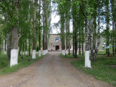 Верхнелуговатская сельская библиотека