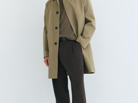 Плащ на пуговицах, Бежевый