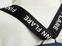 Удлиненный пуховик полуприлегающего силуэта