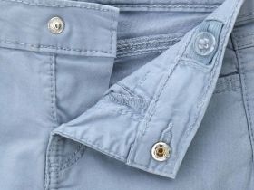 Брюки для маленького мальчика