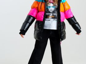 Куртка текстильная с полиуретановым покрытием для девочек