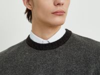 Джемпер полуприлегающего силуэта