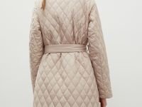 Стеганое утепленное пальто с поясом