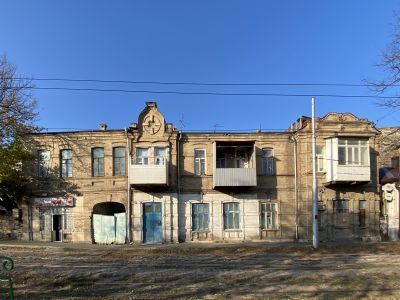 Доходный дом С. Я. Лантратова