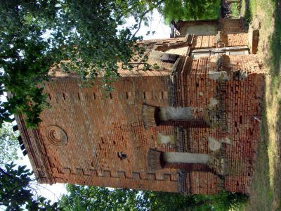 Сохранившиеся здания и сооружения Екатерино-Лебяжской Свято-Николаевской общежительной пустыни, на территории которой в 1921 г. размещалась коммуна "Набат"