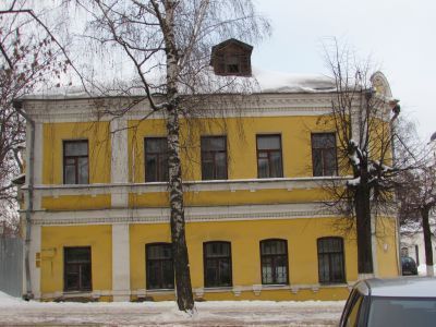 Здание причта и церковно-приходской школы