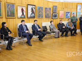 Акционерная компания «Железные дороги Якутии» поддержала косторезное искусство