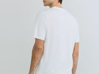 Вязаная футболка из пряжи, Белый