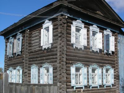 Деревянный дом в г. Таре