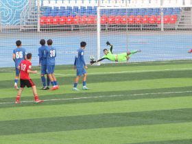 Футболисты Якутии добились побед в предпоследнем домашнем матче ЮФЛ