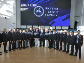Участники программы «Якутия — Земля героев» представили свои проекты Айсену Николаеву