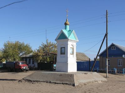 Памятник-часовня