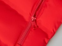 Утепленная куртка с капюшоном