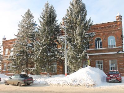 Здание гимназии женской 4-х классной