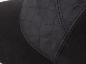 Бейсболка утепленная из шерсти