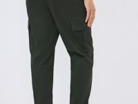 Джоггеры из твила, Зеленый