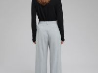 Прямые брюки в полоску