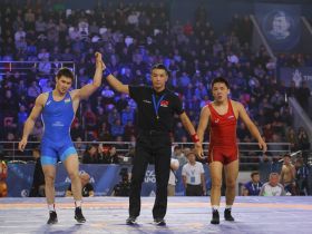 Виктор Рассадин начал с победы выступление на турнире Коркина