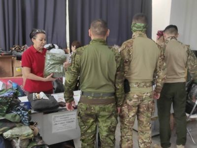 Участники СВО получают дополнительную экипировку в штабе движения «Якутия с тобой!»