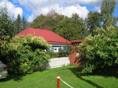 Дом, в котором в последние годы жил и в 1968 г. умер писатель Паустовский Константин Георгиевич