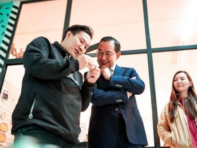 Айсен Николаев поддержал идею пригласить в Якутск лучших граффити-художников